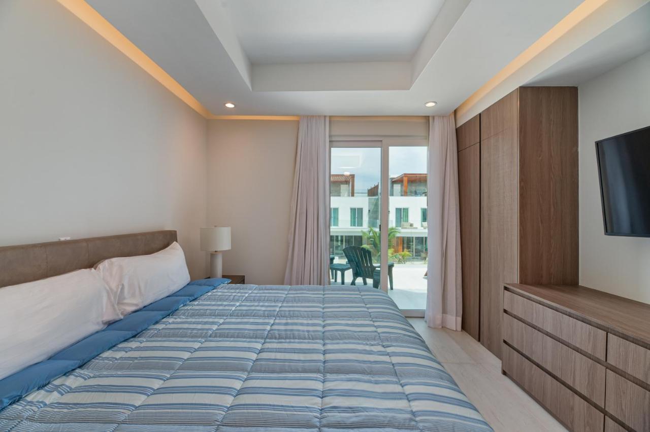 Villa Ocean One Roatan West Bay Esterno foto